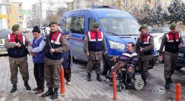 Köyde İşlenen Cinayetin Zanlısı Yakalandı