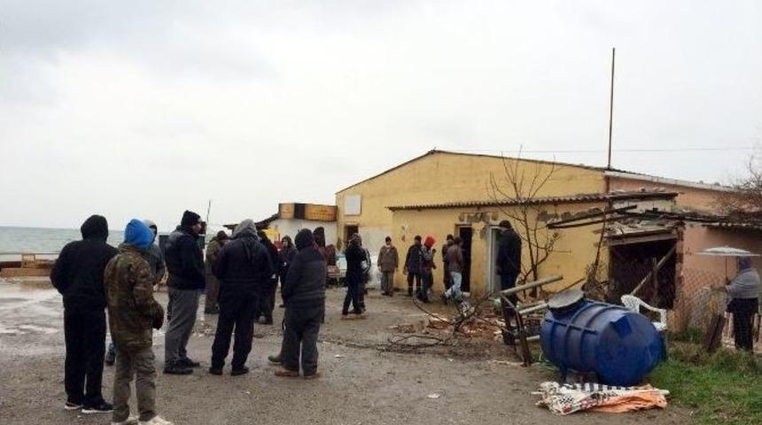 Urla Balıklıova&rsquo;da Yıkım Gerginliği