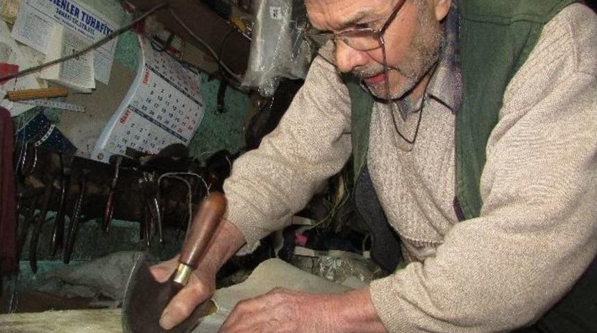 Sandıklı B&ouml;lgesinin Tek "sara&ccedil;" Mesleğine Destek Bekliyor