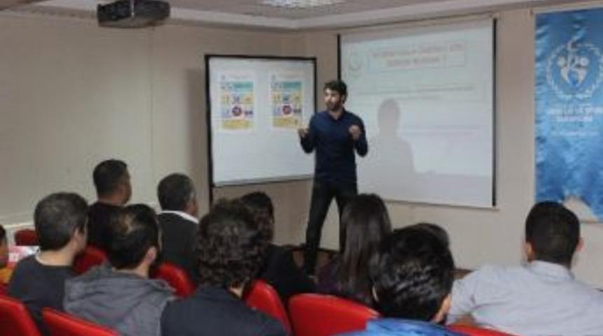 Şanlıurfa Gen&ccedil;lik Merkezi Veremle Savaş Eğitimi Haftası Semineri D&uuml;zenledi