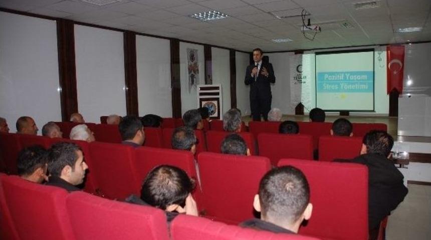 H&uuml;k&uuml;ml&uuml;lere Stres Ve &Ouml;fke Kontrol&uuml; Semineri