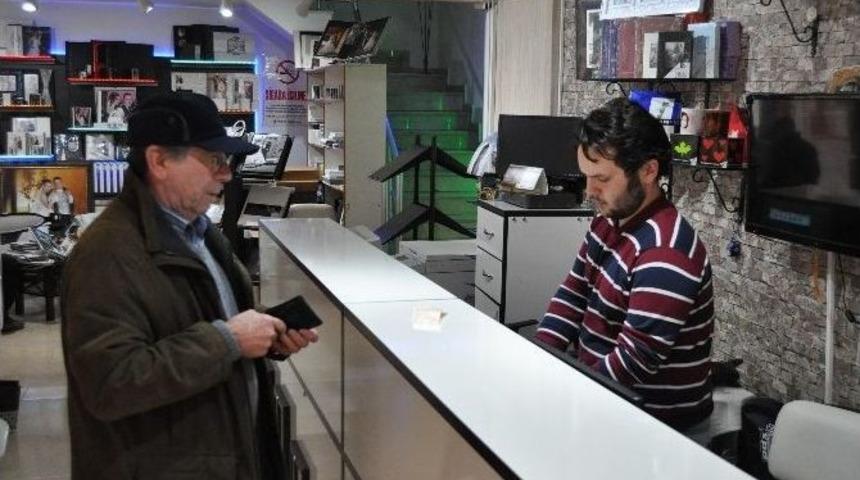 Fotoğraf&ccedil;ılarda Ehliyet Yoğunluğu