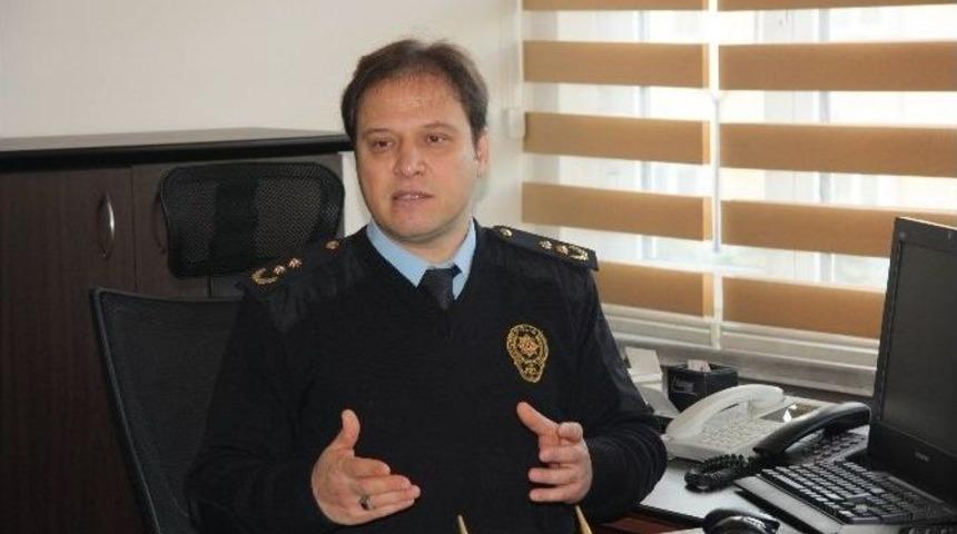 Sakarya Emniyeti &lsquo;yeni Ehliyet Ve 115 Whatsapp Hattı&rsquo; İle İlgili Bilgilendirdi