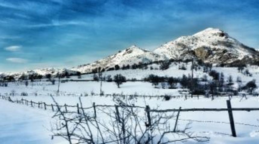 G&uuml;m&uuml;şhane&rsquo;de Kar Yağışı