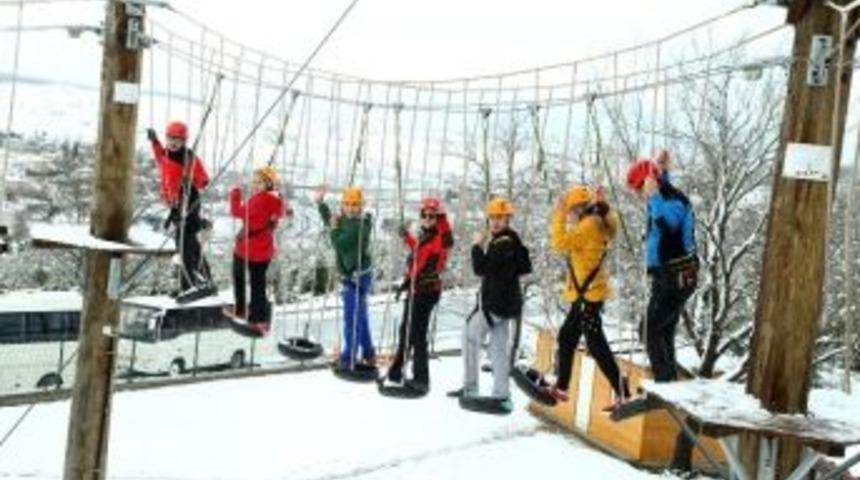 &Ouml;ğrenciler Macera Park&rsquo;ın Tadını &Ccedil;ıkardı