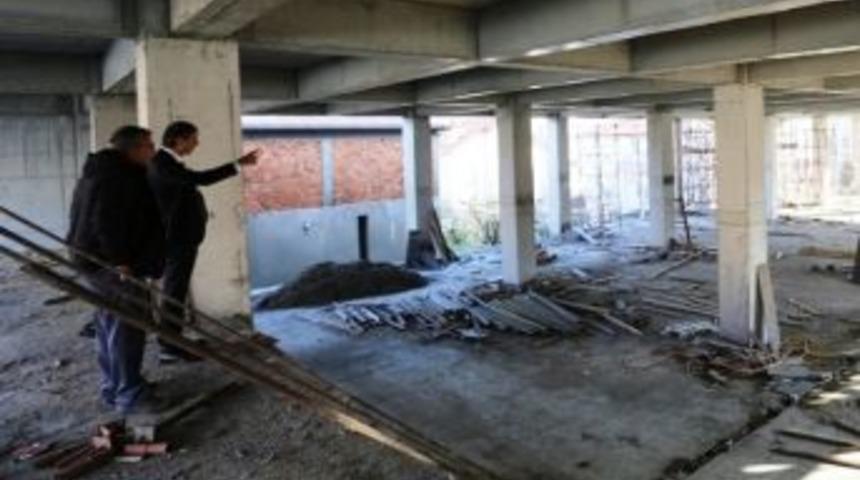 Başkan Yusuf Alemdar Kemalpaşa Mahallesinde İncelemelerde Bulundu