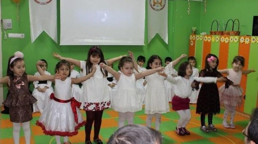 Anaokulundan &ldquo;sevgi Ve Hoşg&ouml;r&uuml;&rdquo; Etkinliği
