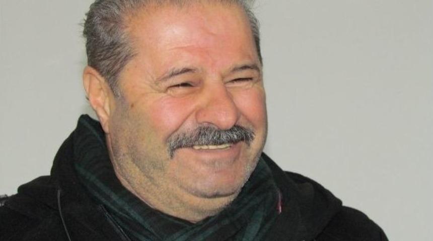 &Ccedil;eşme Belediyespor Futbolcuları Mangalla Moral Depoladı