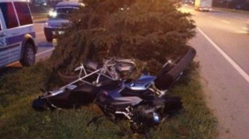 Motosikletli Yunus Polisi Kazada Yaralandı