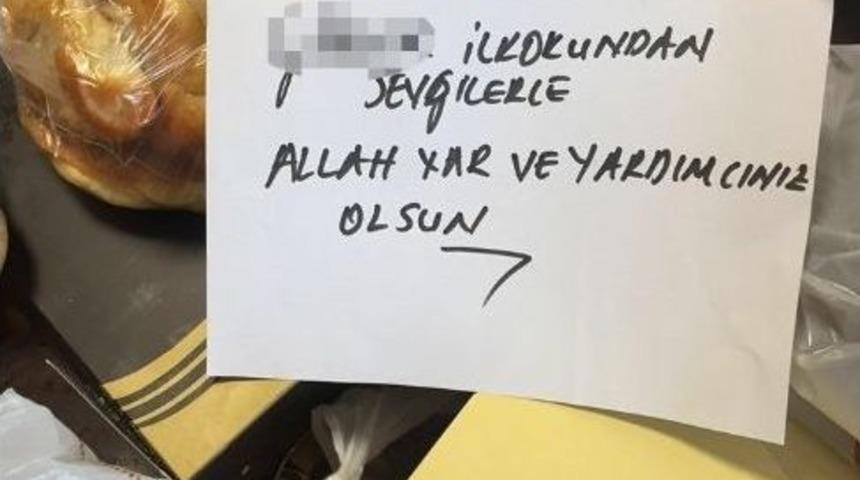 Duygulandıran Kargo Paketleri