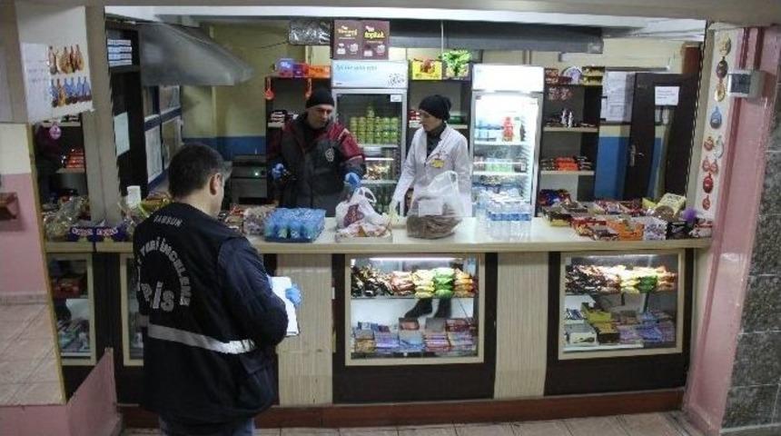 Hırsız Okulun Kantininden Para &Ccedil;aldı