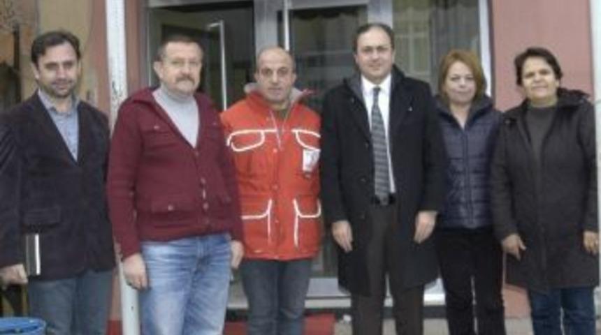 Kaymakam Altın&rsquo;dan Kızılay Şubesine Ziyaret