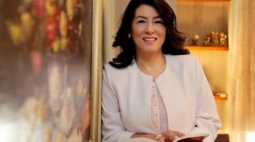 Dr. Ejder: "&ccedil;ocuğunuza Sevginizin Karneye Bağlı Olmadığını Hissettirin"