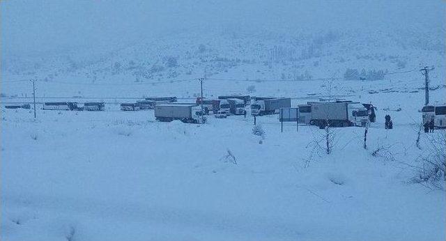 Tavşanlı’da Kar Tatili Belediye Hoparlöründen Anonsla Duyuruldu