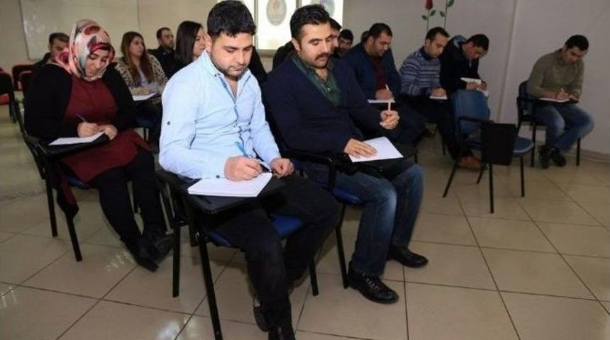 Gen&ccedil;lik Liderlerine Proje Eğitimi