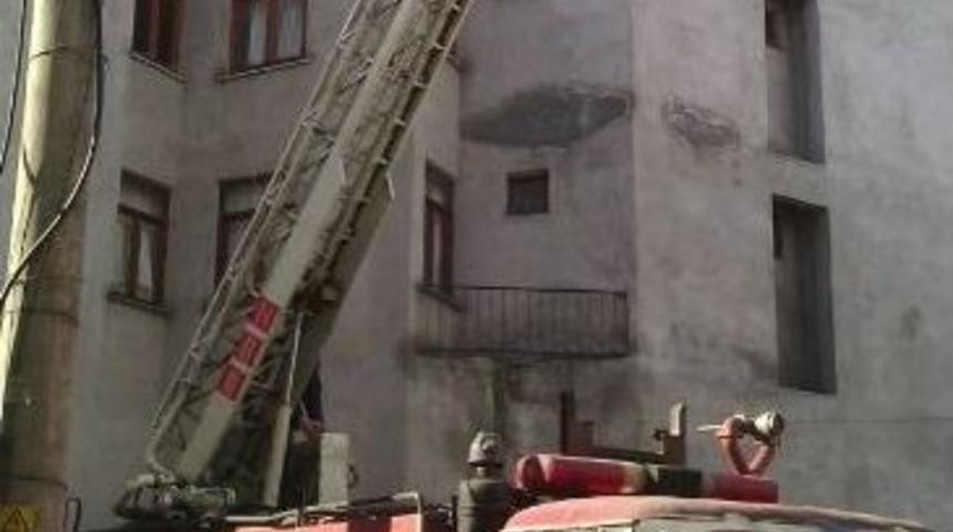 İtfaiye Ekipleri G&uuml;vercin İ&ccedil;in Seferber Oldu