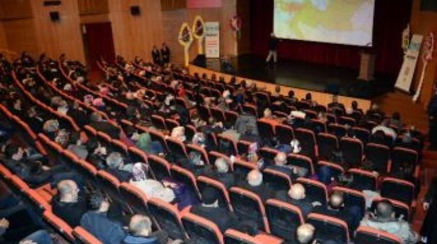 Tarih&ccedil;i Talha Uğurluel Sel&ccedil;uklu D&ouml;neminde Aksaray&rsquo;ı Anlattı