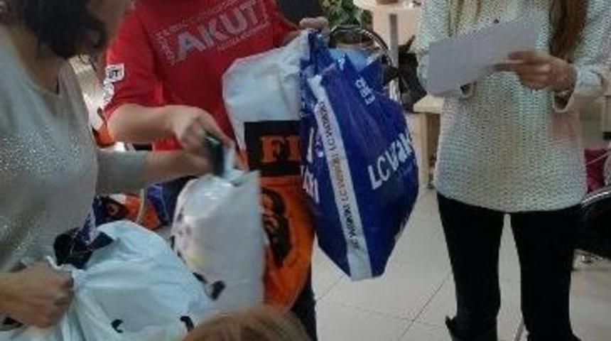 Akut Eskişehir Ekibi &Ccedil;ocukları Sevindirdi