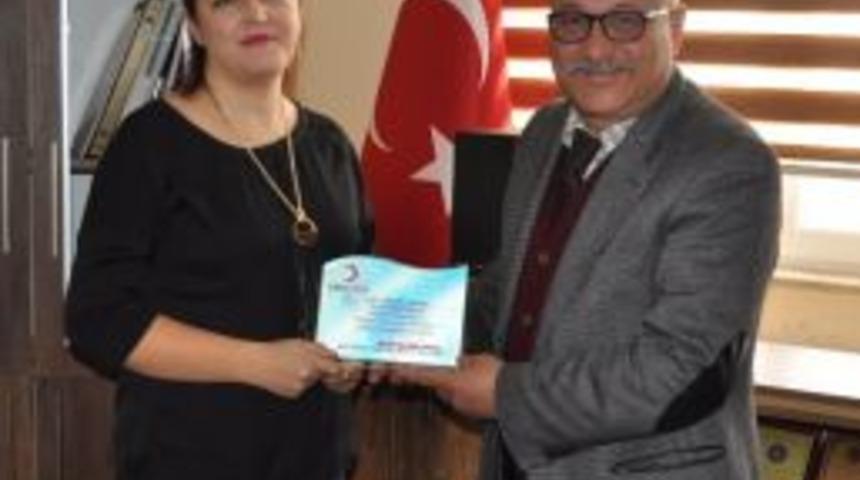 Korkuteli Meslek Y&uuml;ksek Okuluna, Kan Bağışı Plaketi