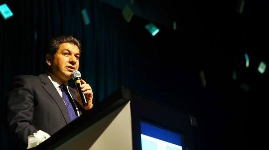 Kitap Okuyarak Umre Kazandılar