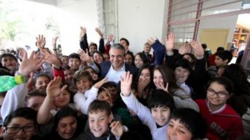 Karşıyaka&rsquo;da &Ccedil;ocuklara G&uuml;zel Konuşma Eğitimi