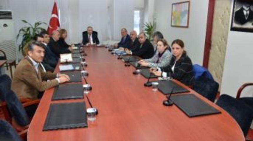 D&uuml;zce Belediyesi &Ouml;ğretmenevi İ&ccedil;in Tam Kadro &Ccedil;alışıyor