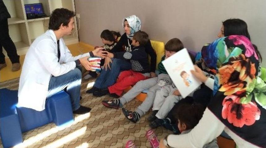 Engelli &Ouml;ğrencilere Ağız Ve Diş Taraması