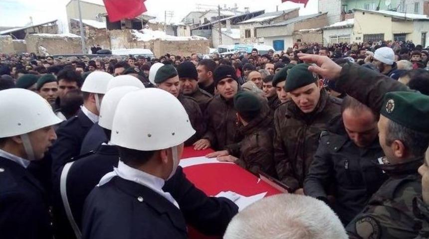 Şehit Polis Erbay, Bayburt&rsquo;ta Son Yolculuğuna Uğurlandı