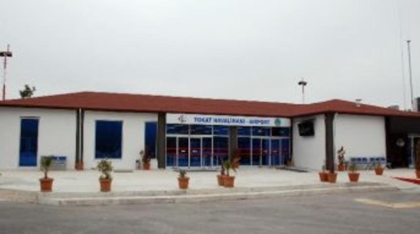 Tokat-istanbul U&ccedil;ak Seferi İptal Edildi