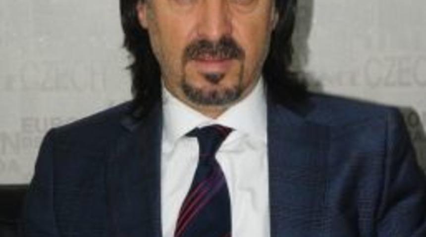 Ko&ccedil;: &ldquo;belediyeler &Ccedil;alışmıyor&rdquo;