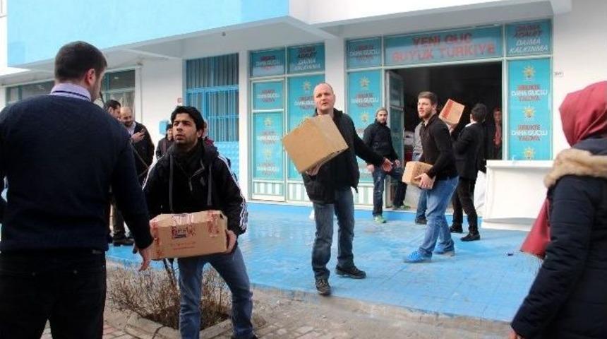 Yalovalılardan Bayır Bucak T&uuml;rkmenlerine Yardım