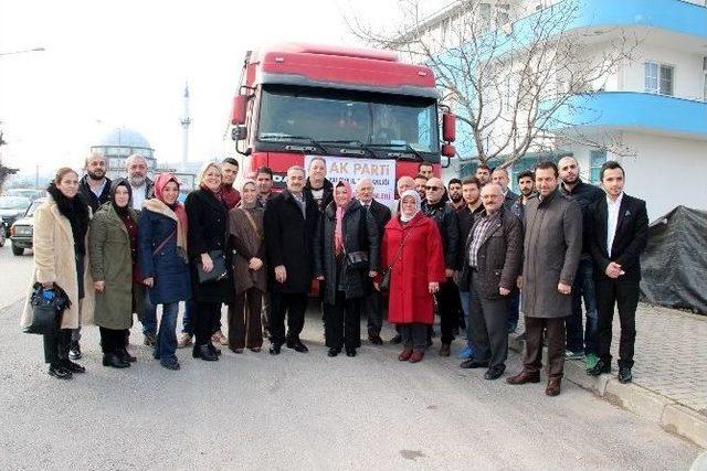 Yalovalılardan Bayır Bucak Türkmenlerine Yardım