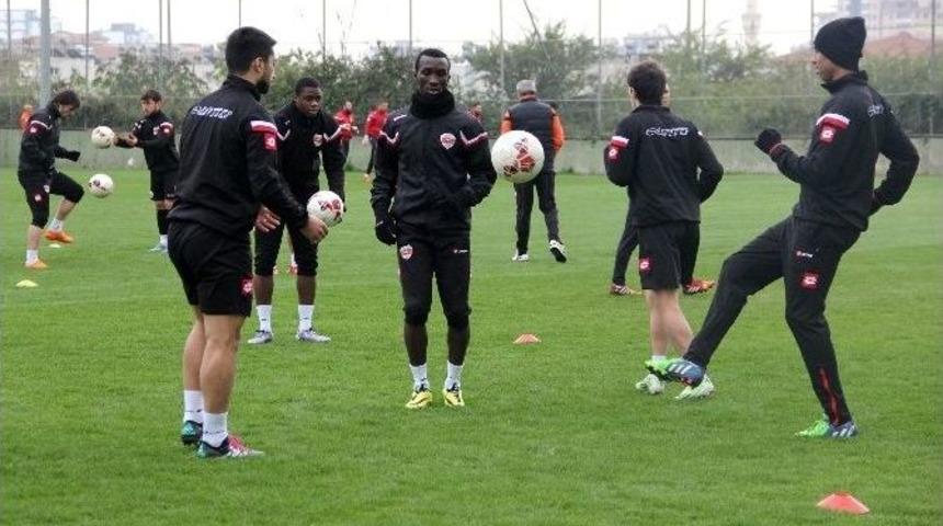 Adanaspor&rsquo;da G&ouml;zler Lige &Ccedil;evrildi