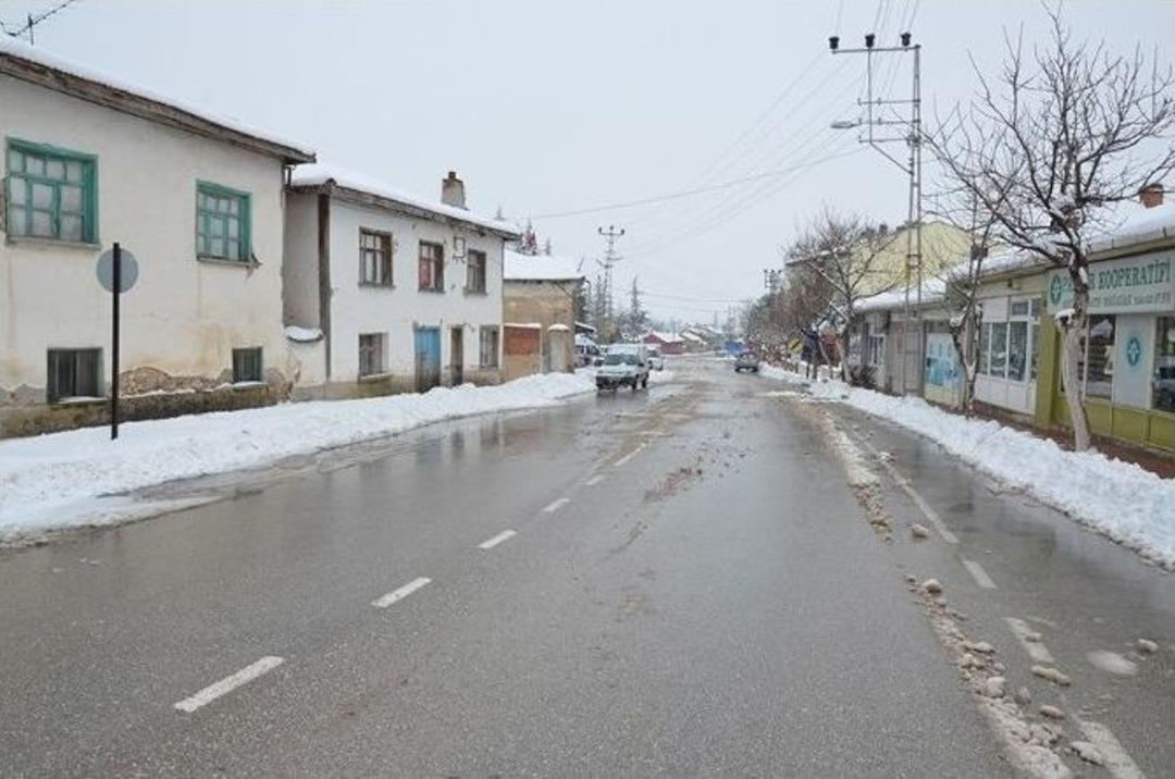 Seyitgazi Belediyesi&rsquo;nin Karla M&uuml;cadele &Ccedil;alışmaları