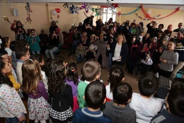 Yozgat Sakarya İlkokulu Birinci Sınıf Öğrenci Okuma Bayramı Yaptı