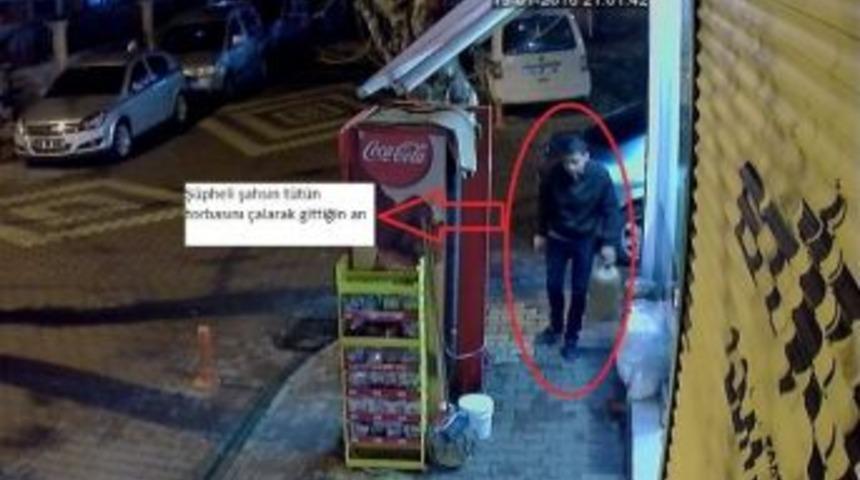 T&uuml;t&uuml;n &Ccedil;alan Şahıs Yakalandı