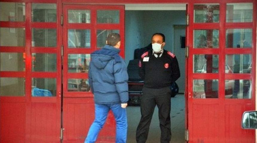 Yaşlı Kadın Domuz Gribi Ş&uuml;phesiyle Hastaneye Kaldırıldı