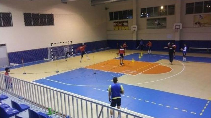 Adıyaman Belediyesi Hentbol Takımı Sivas&rsquo;a Hazırlanıyor