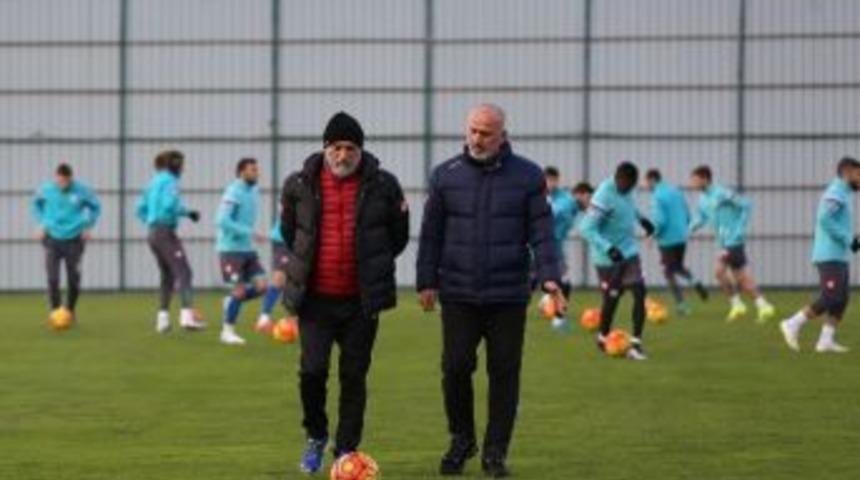 Karaman: "fenerbah&ccedil;e&rsquo;ye S&uuml;rpriz Yapmak İstiyoruz"