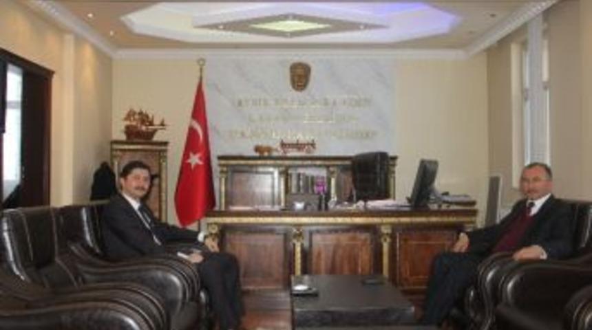 Başkan K&ouml;ksoy G&ouml;le&rsquo;de Kaymakamlık Ve Belediyeyi Ziyaret Etti