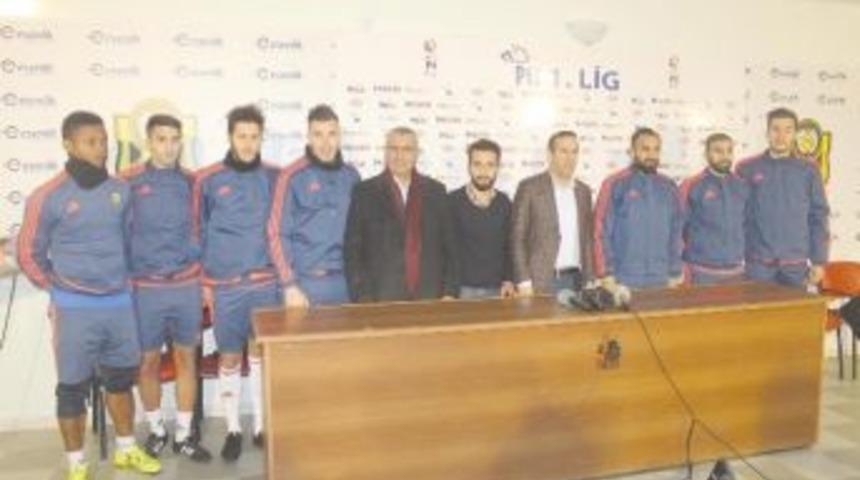 Alima Yeni Malatyaspor Transferlerini Tanıttı