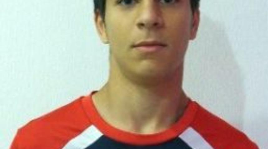 Gen&ccedil; Futbolcu, Almanya&rsquo;ya Kiralandı