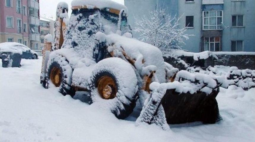 Yozgat&rsquo;ta Kar Kalınlığı 40 Cm&rsquo;e Ulaştı