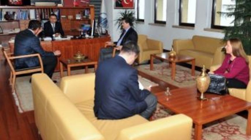 Başkan Tiryaki&rsquo;nin Yoğun Mesaisi