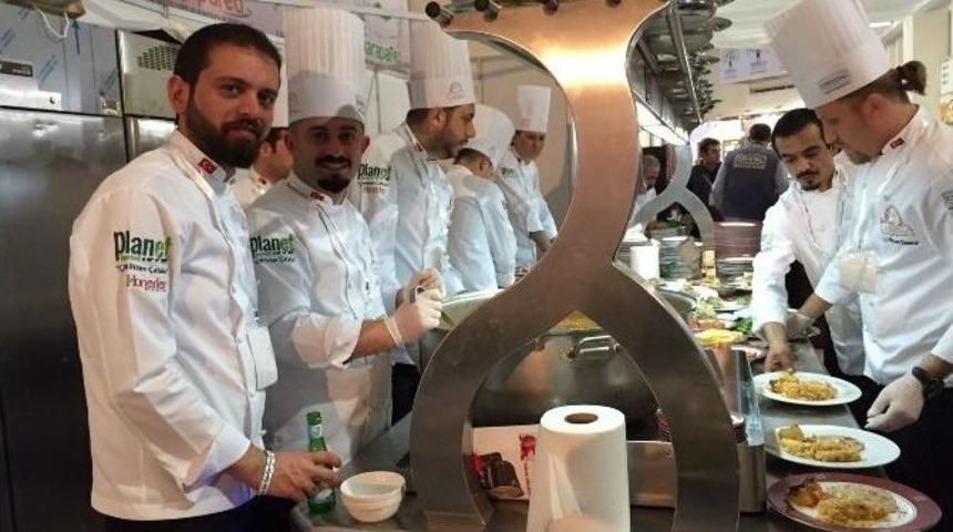 Vanpad Antalya&rsquo;da Y&ouml;resel Yemekleri Tanıttı