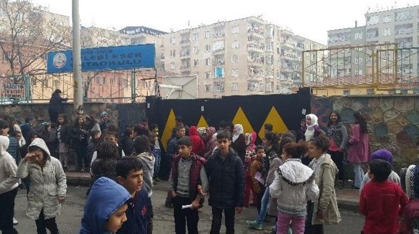 Diyarbakır&rsquo;da Okula Eyp&rsquo;li Saldırı: 5 &Ouml;ğrenci Yaralandı