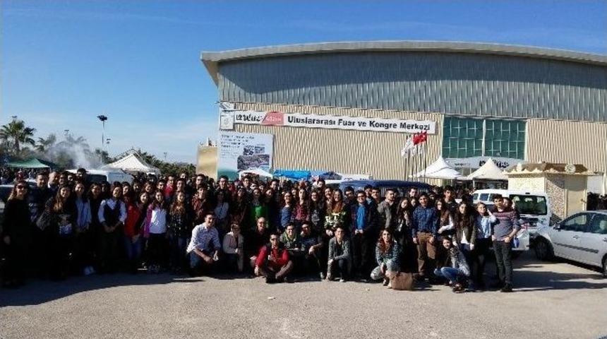 Gkv&rsquo;li &Ouml;ğrenciler T&uuml;yap Kitap Fuarına &Ccedil;ıkarma Yaptı