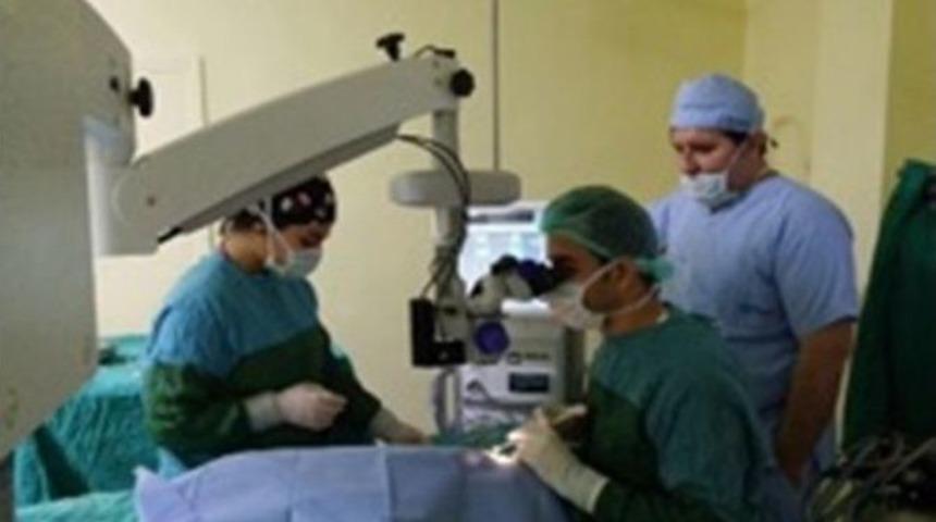Ceylanpınar İl&ccedil;esinde İlk Defa Katarak Ameliyatı D&uuml;zenlendi
