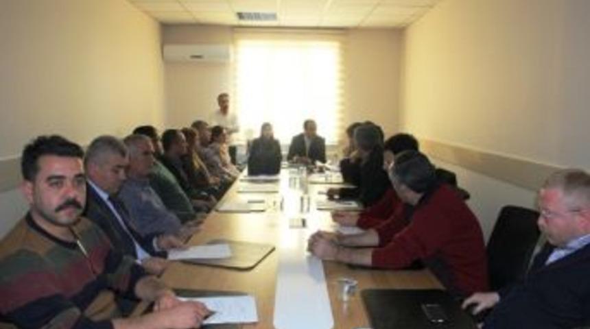 Van Halk Sağlığı M&uuml;d&uuml;rl&uuml;ğ&uuml;&rsquo;nde Değerlendirme Toplantısı