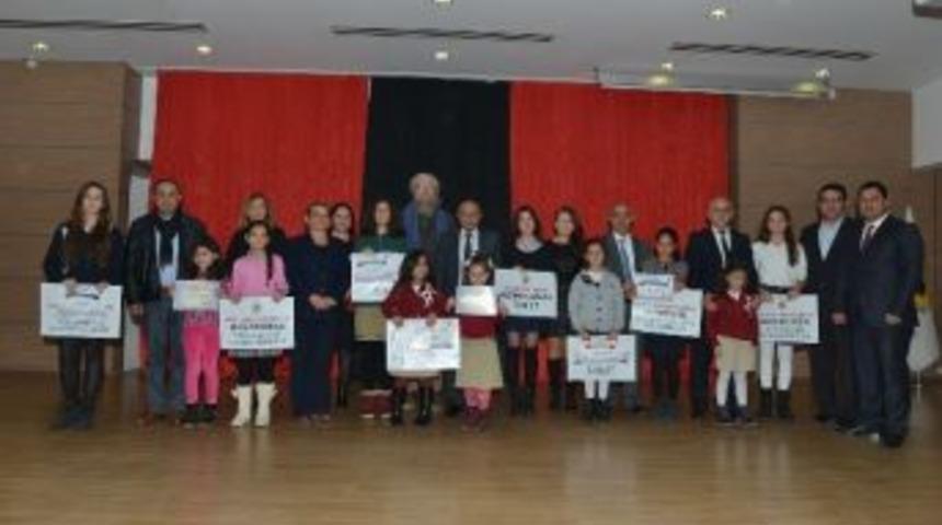 &Ccedil;evreci Minikler &Ouml;d&uuml;llerini Aldı